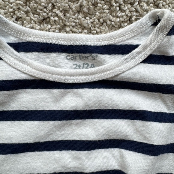 Carter's Navy Striped Top 2-Piece outfit Twist knot top with ruffle– Size 2T - Picture 4 of 11